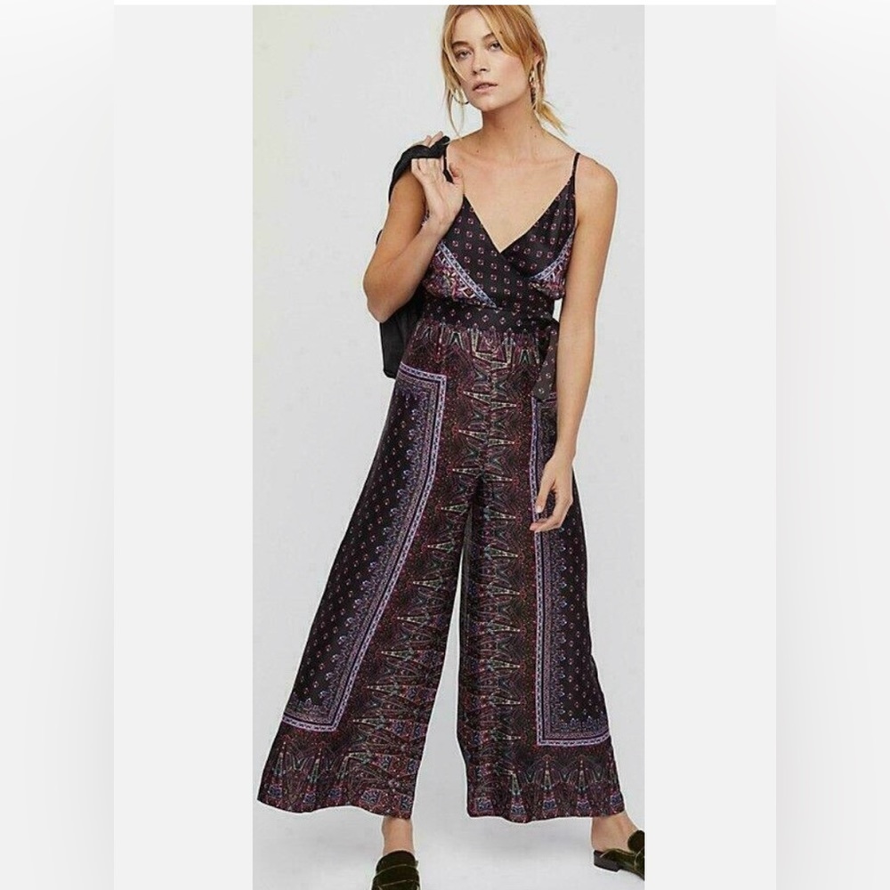 Free People Cabbage Rose Purple Black Paisley Bandana Wide Leg Jumpsuit Size 8